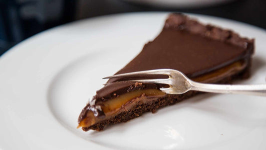 Gesalzene Karamell Schoko Tarte mit Jalapeno Chili 