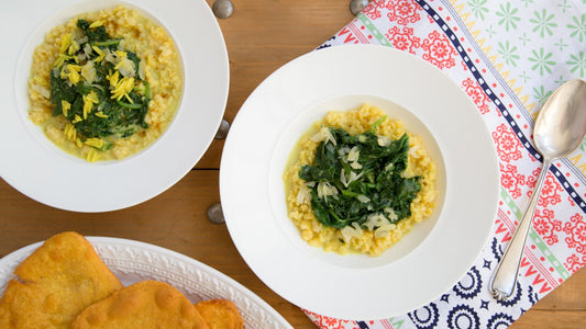 Linsen Dal mit Spinat und Papadams