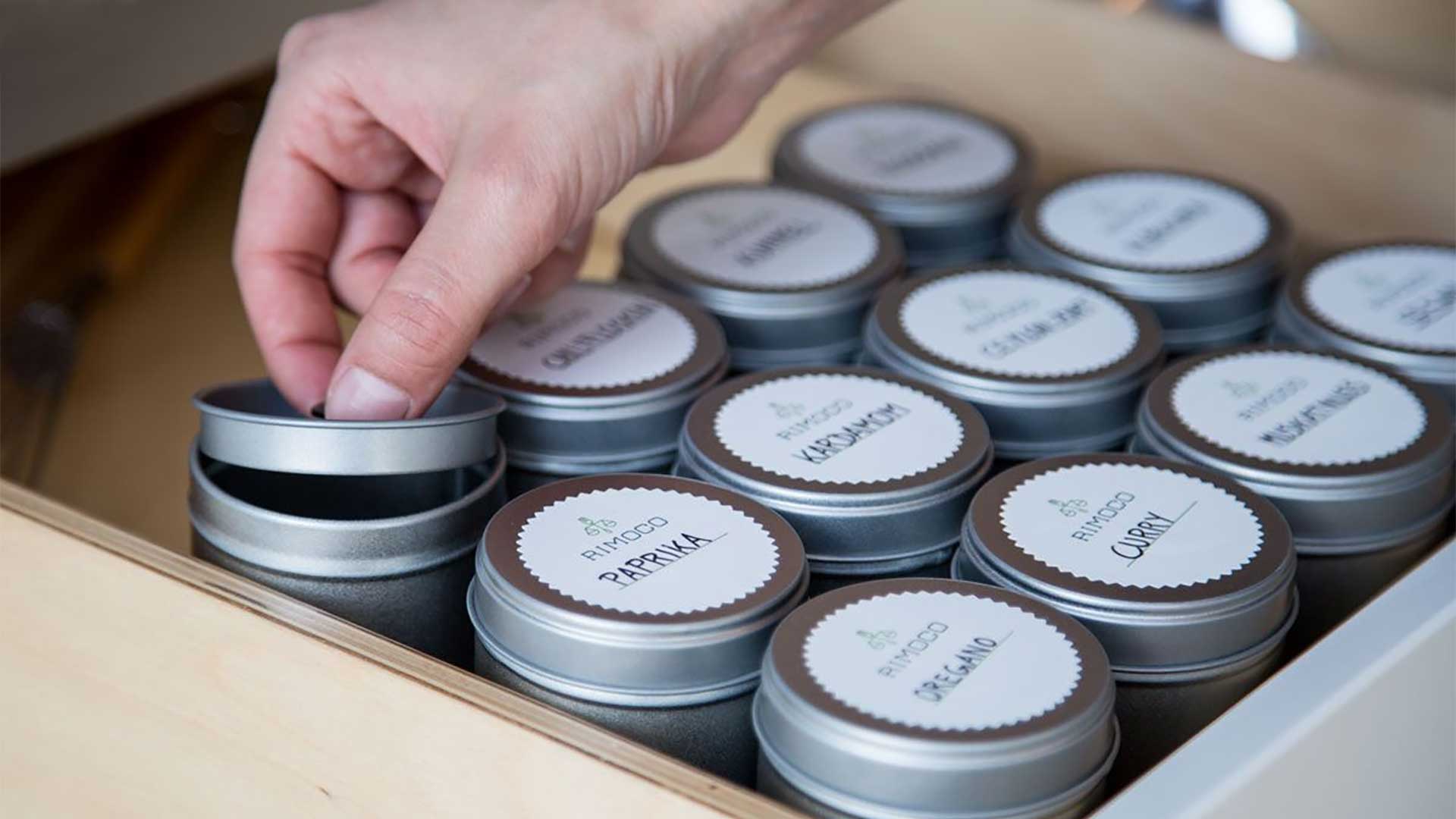 Gewürzdosen klein 12er Set mit Aromadeckel
