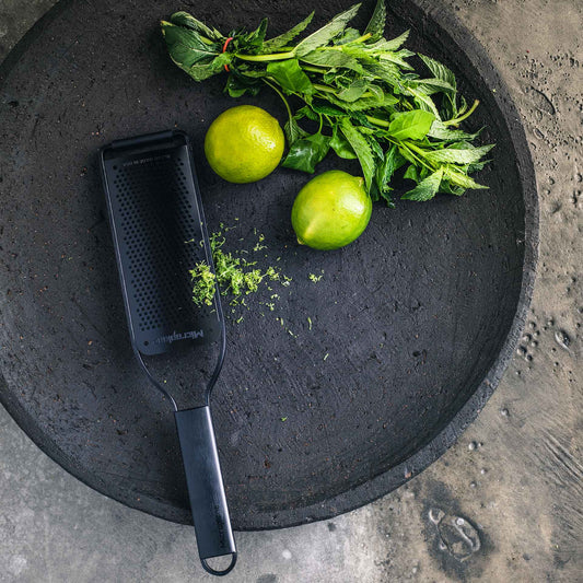 Microplane Zesterreibe Black Sheep breit